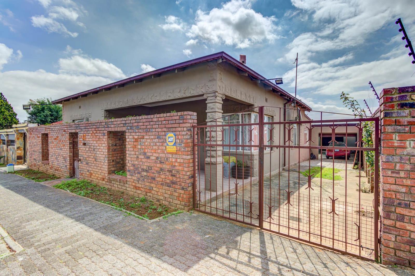 3 Bedroom House in Forest Hill