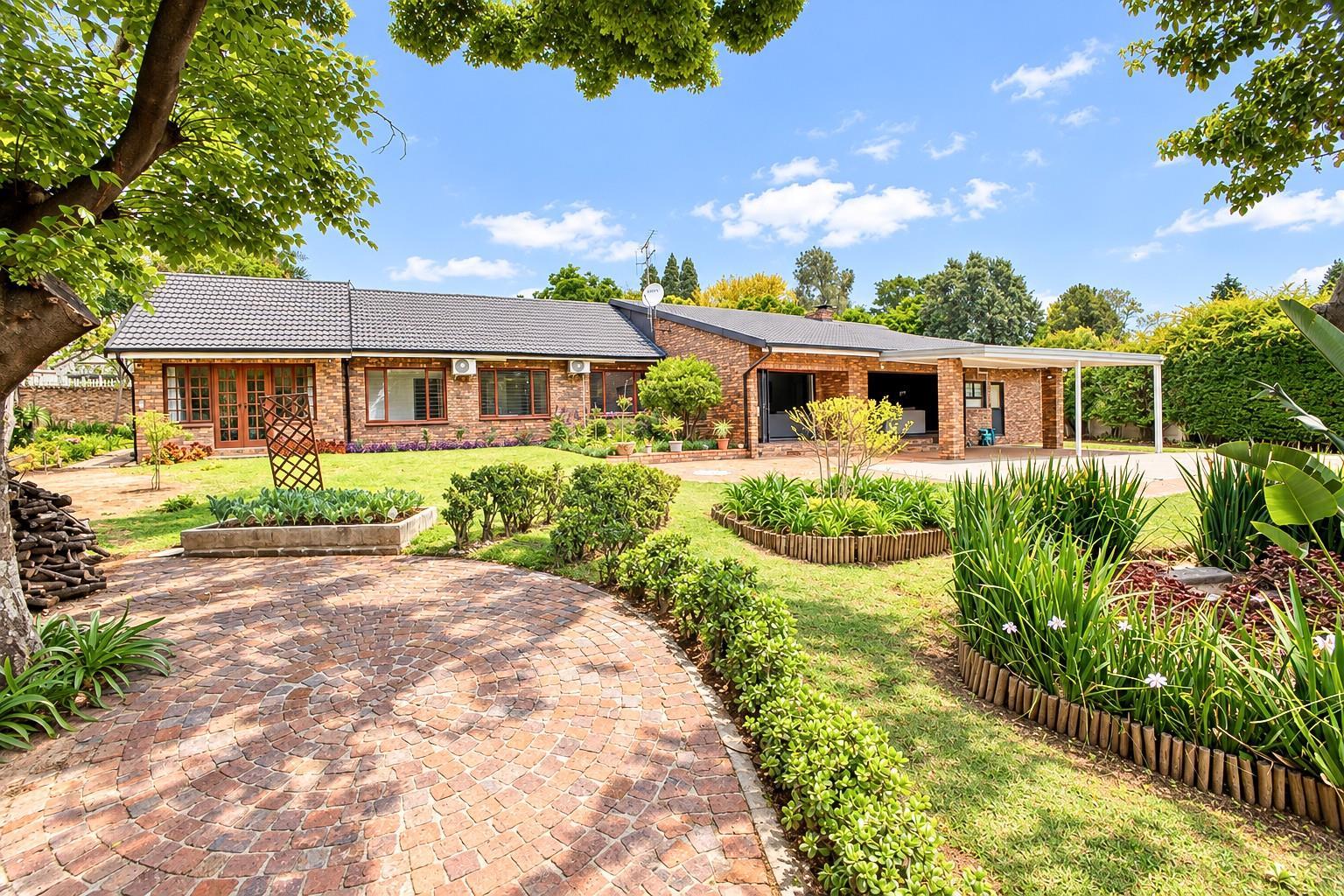 5 Bedroom House in Fourways