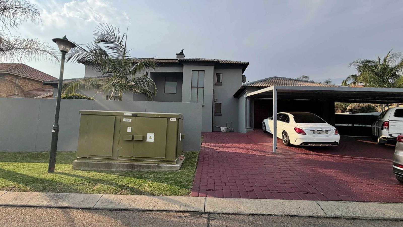 4 Bedroom House in Amberfield