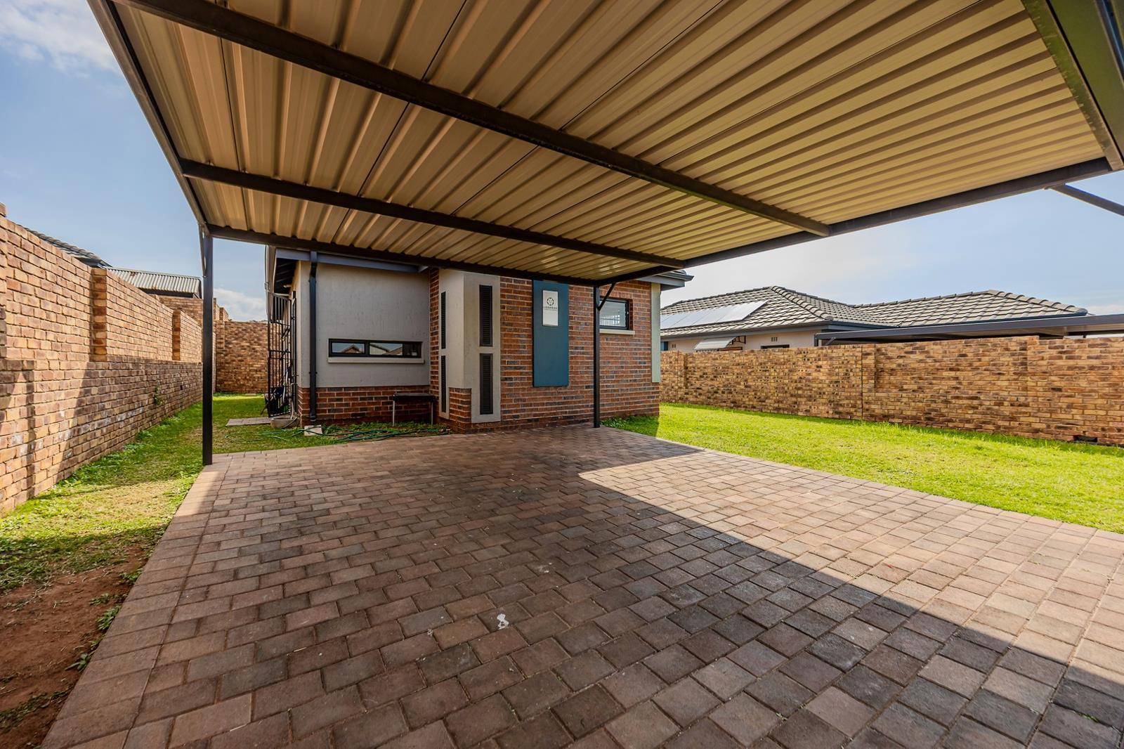 3 Bedroom House in Cosmo City
