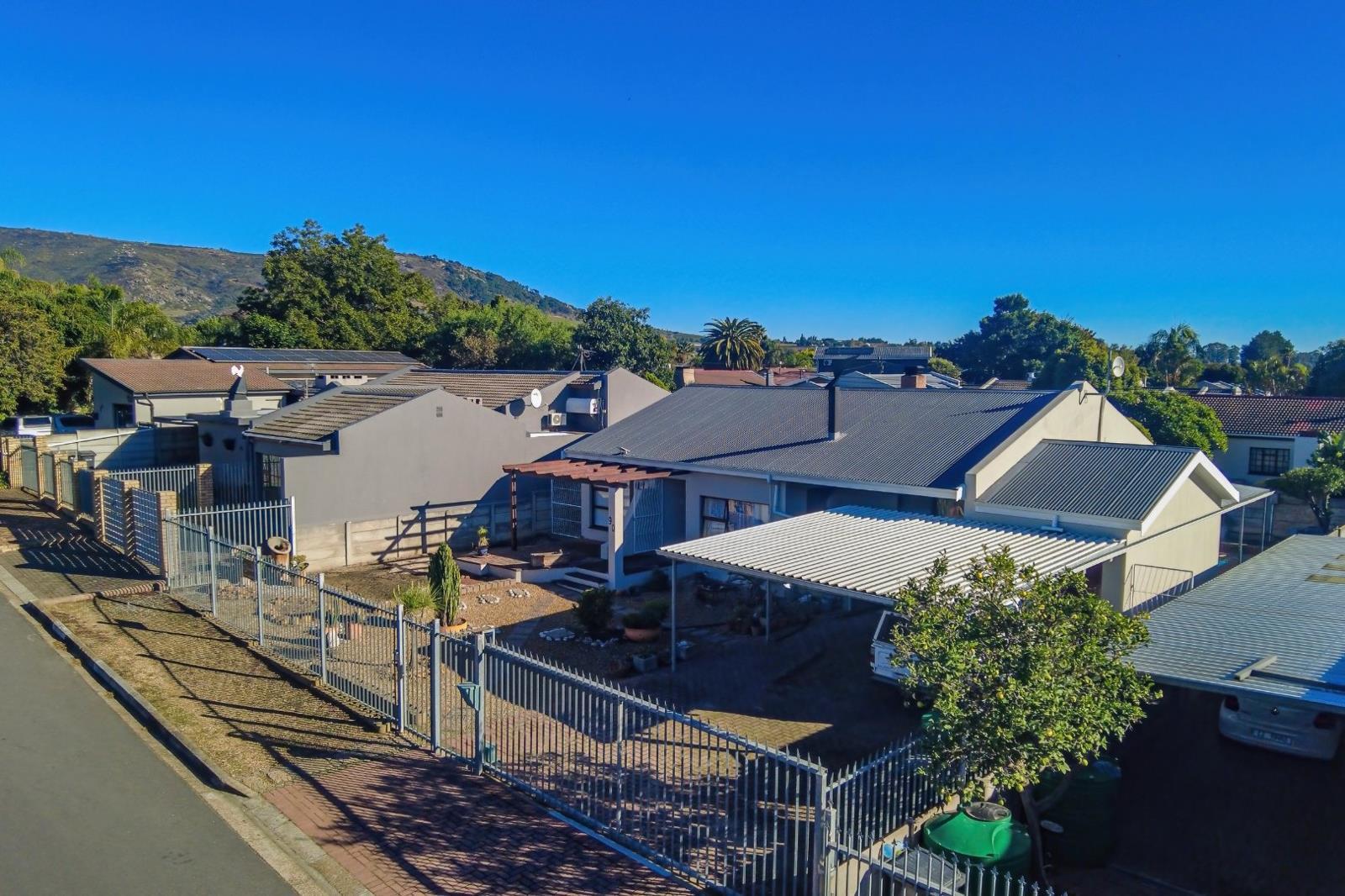 3 Bedroom House in Northern Paarl