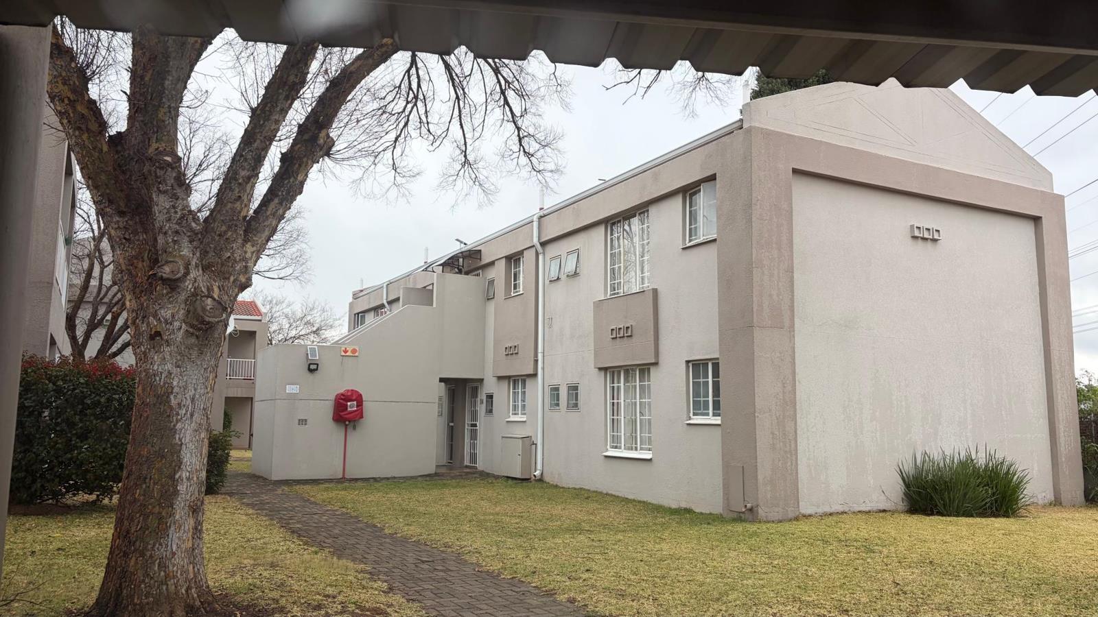 3 Bedroom Apartment in Morningside