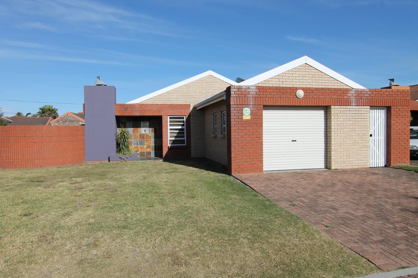 3 Bedroom Townhouse in Lorraine