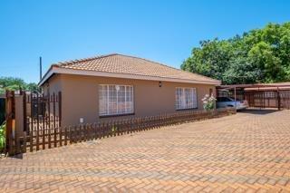 3 Bedroom Townhouse in Heidelberg Central
