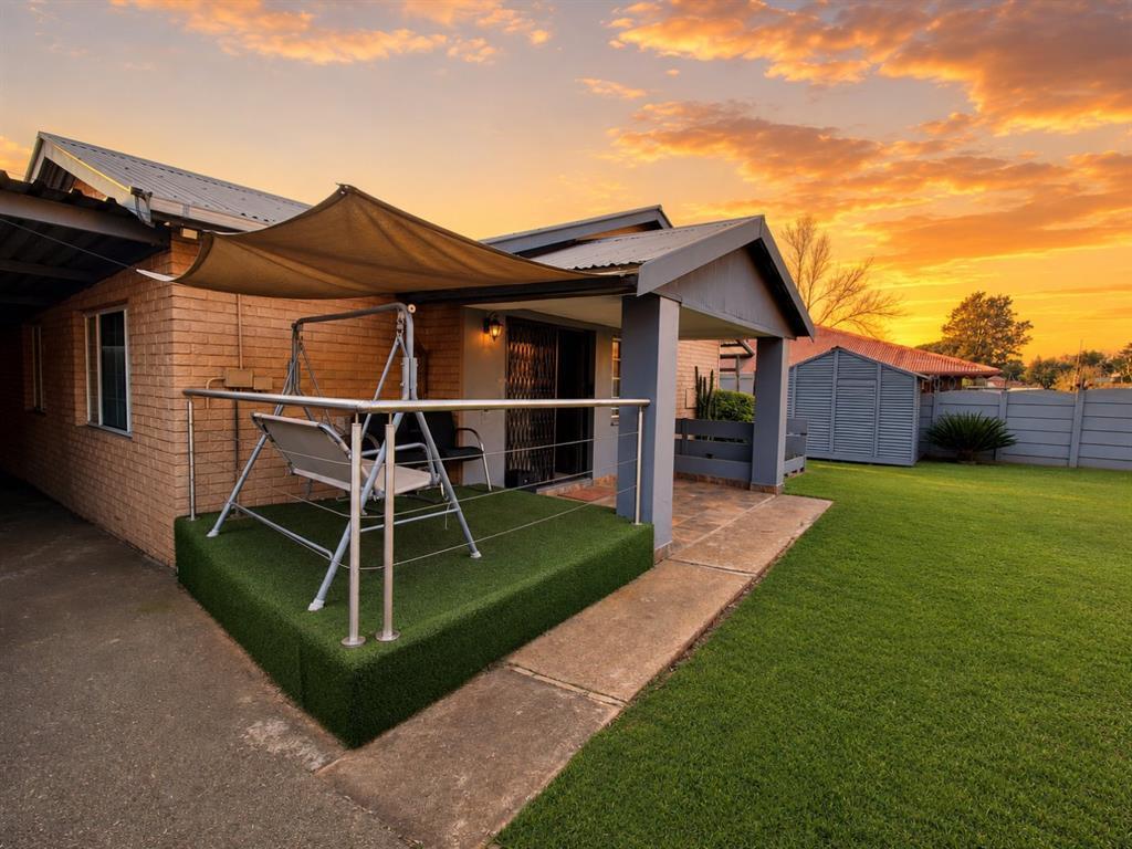 3 Bedroom House in Klopperpark