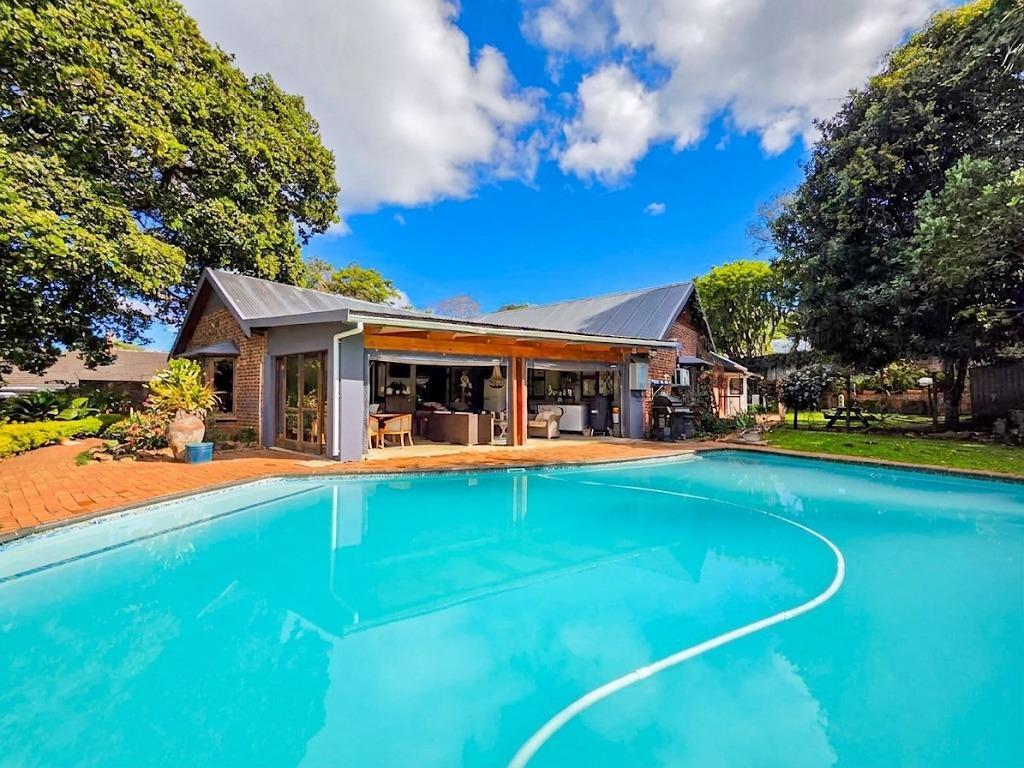 5 Bedroom House in Kloof