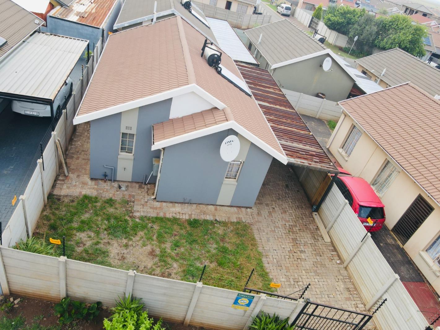 3 Bedroom House in Sky City