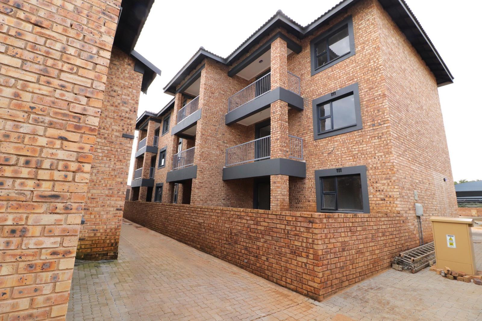 2 Bedroom Apartment in Rynfield AH