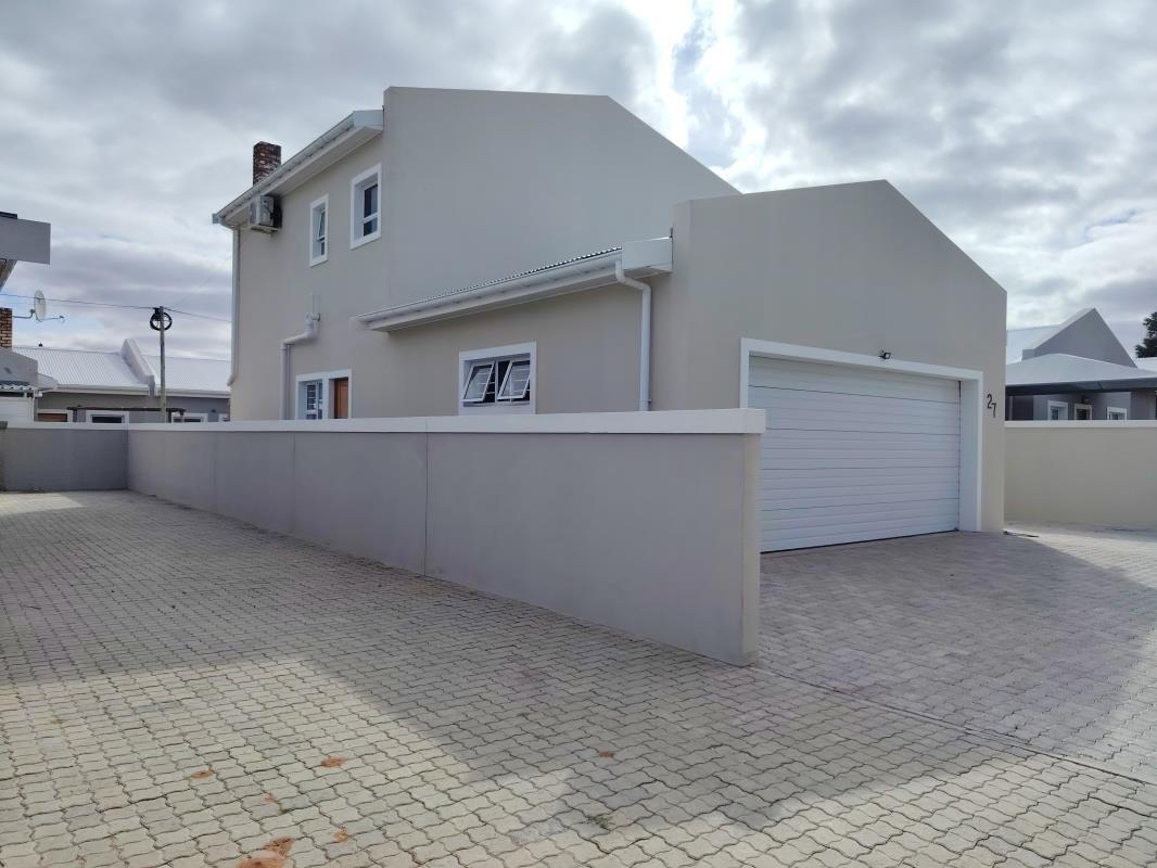 3 Bedroom House in Vredendal