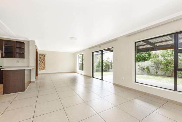 4 Bedroom Cluster in Maroeladal