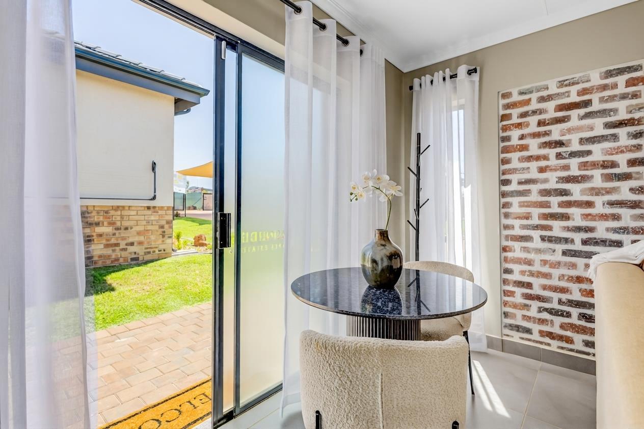 3 Bedroom House in Kya Sands