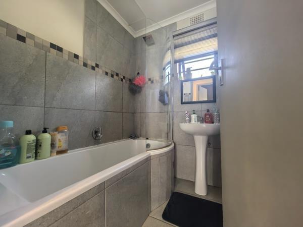 3 Bedroom House in Albertsdal