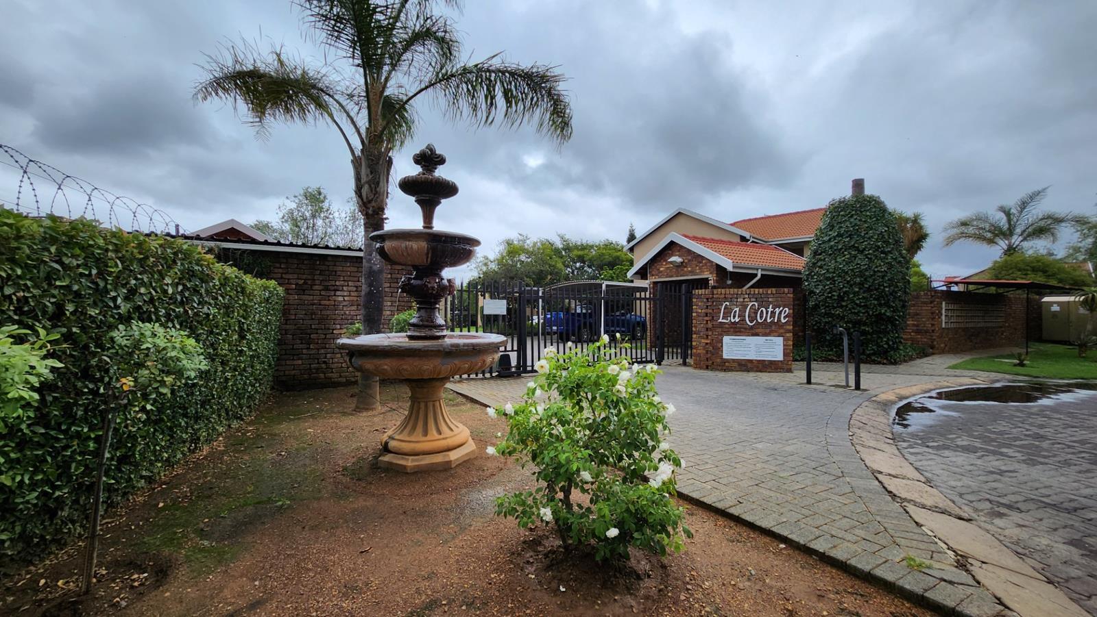 2 Bedroom Townhouse in Elardus Park