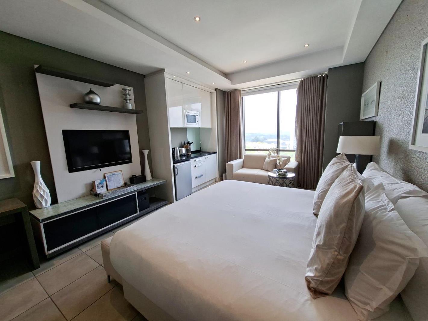 Studio Apartment in Morningside