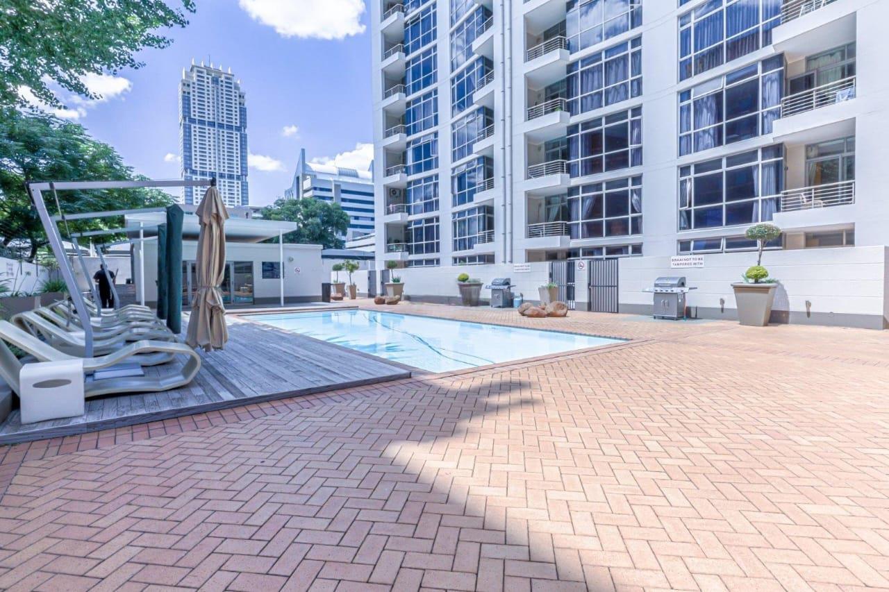 1 Bedroom Apartment in Sandton Central