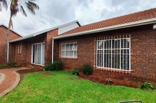 2 Bedroom Townhouse in Birchleigh North