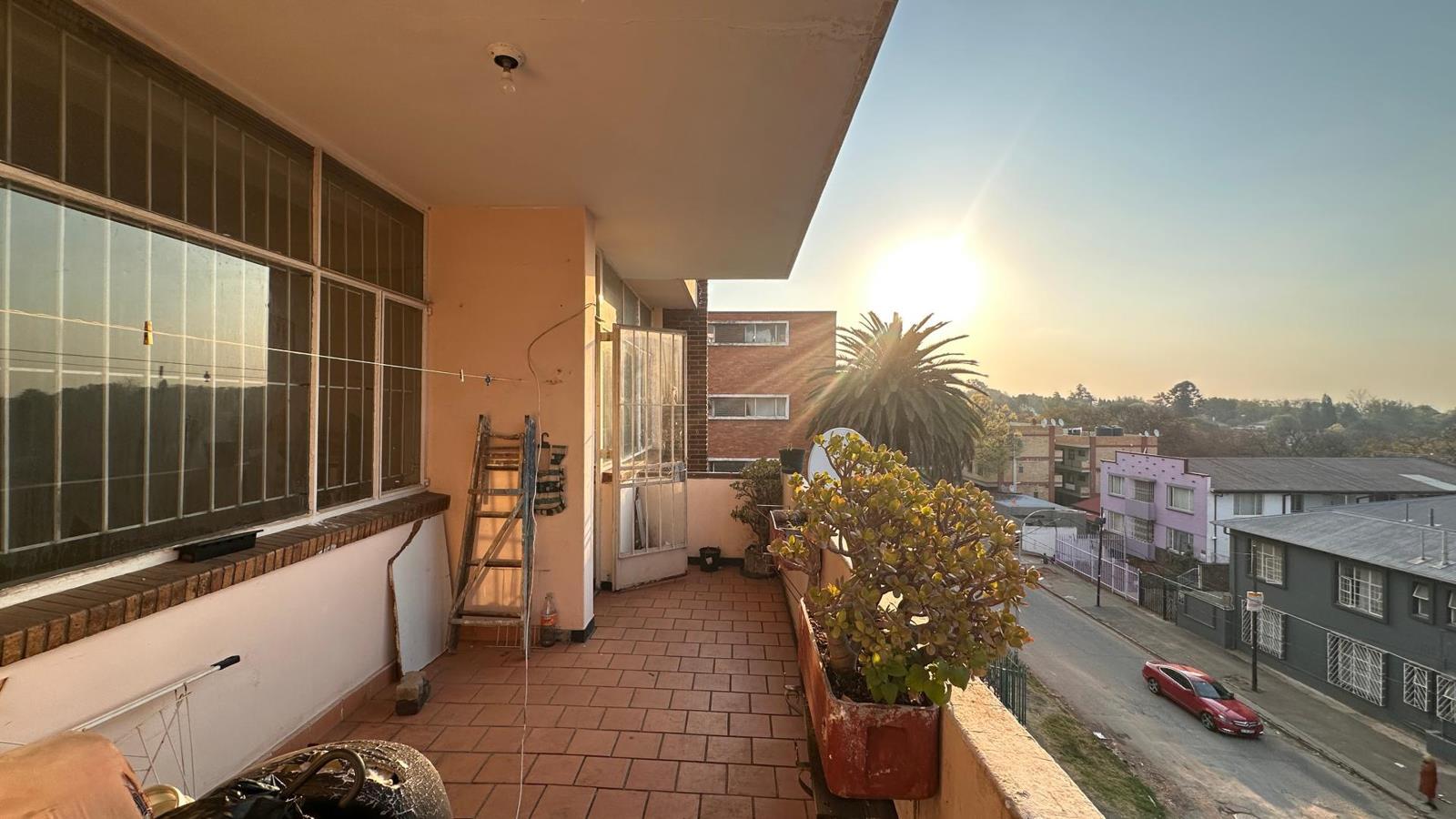 2 Bedroom Apartment in Bellevue