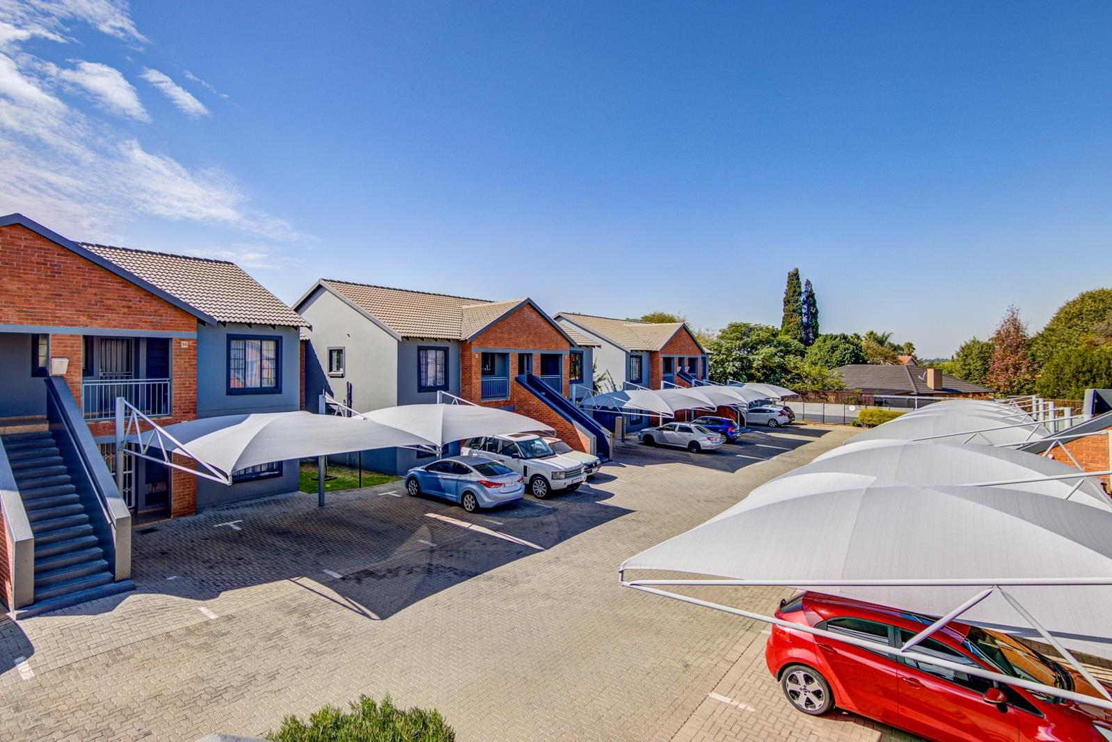 2 Bedroom Townhouse in Birchleigh