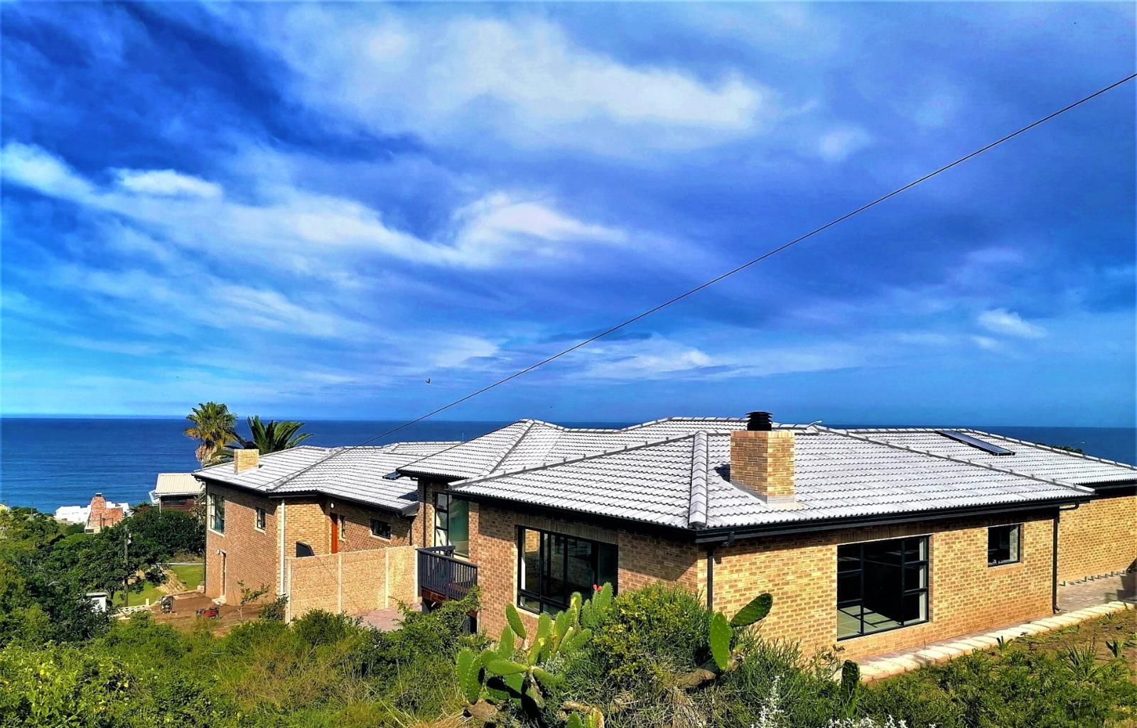 3 Bedroom Simplex in Dana Bay