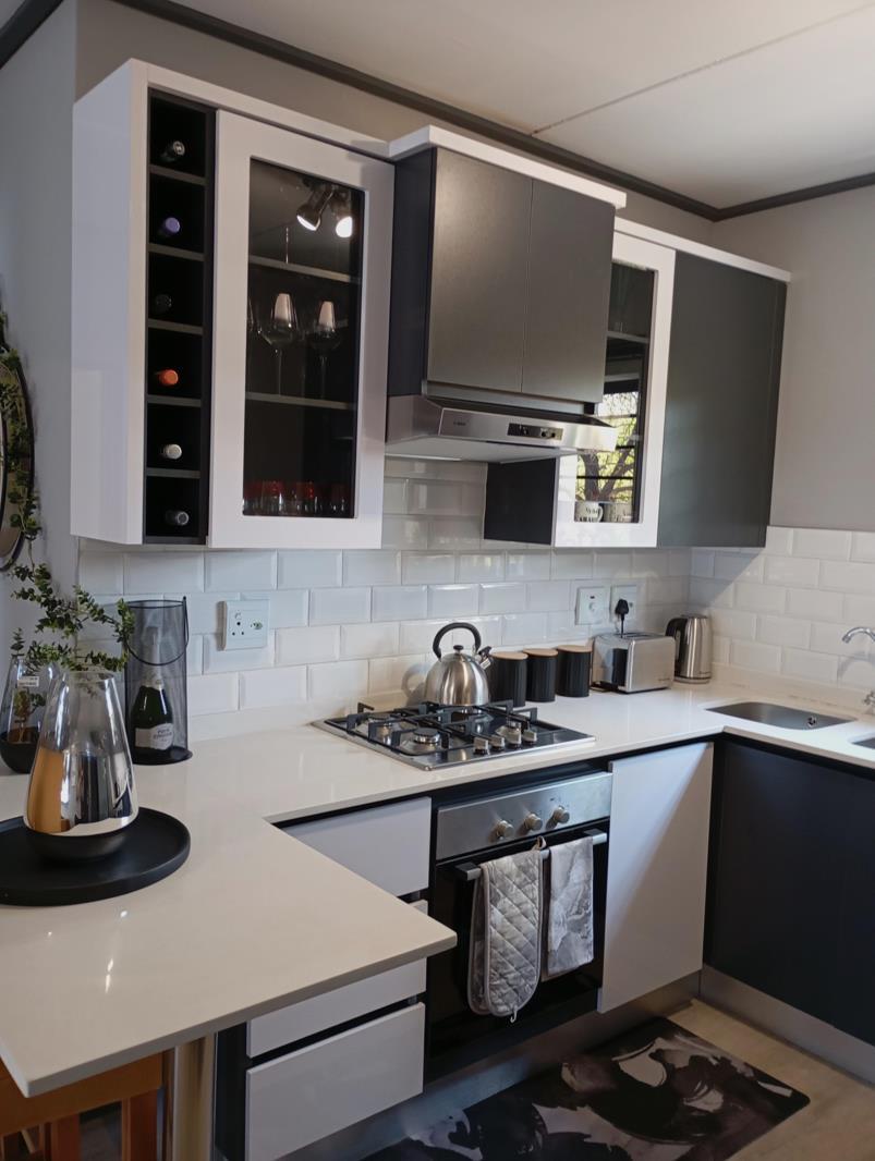 2 Bedroom Apartment in Montana