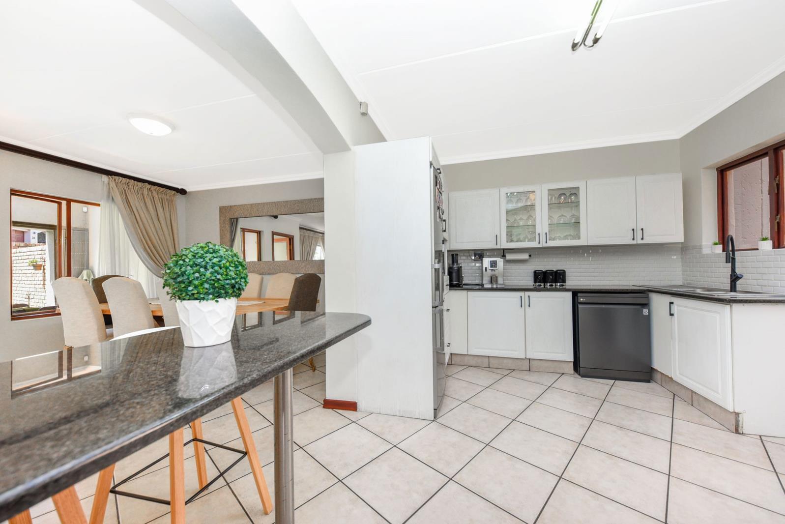 4 Bedroom Townhouse in Craigavon