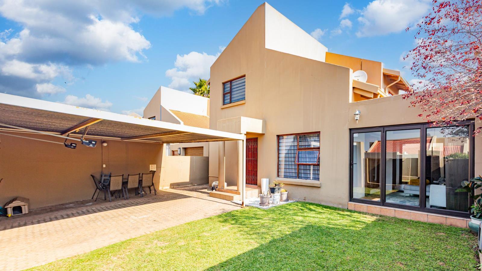 4 Bedroom Cluster in North Riding
