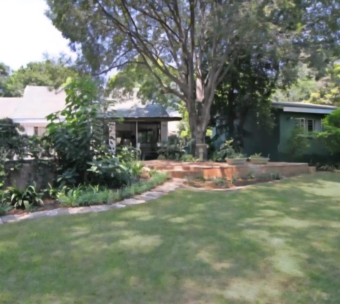 3 Bedroom House in Bryanston