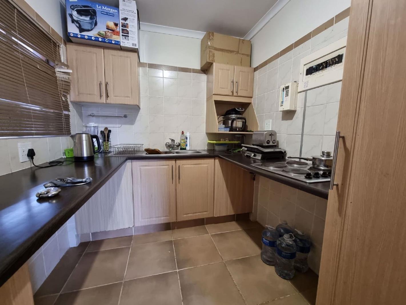 1 Bedroom Apartment in Panorama