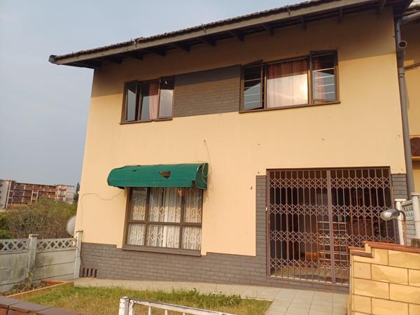 3 Bedroom Duplex in Bluff