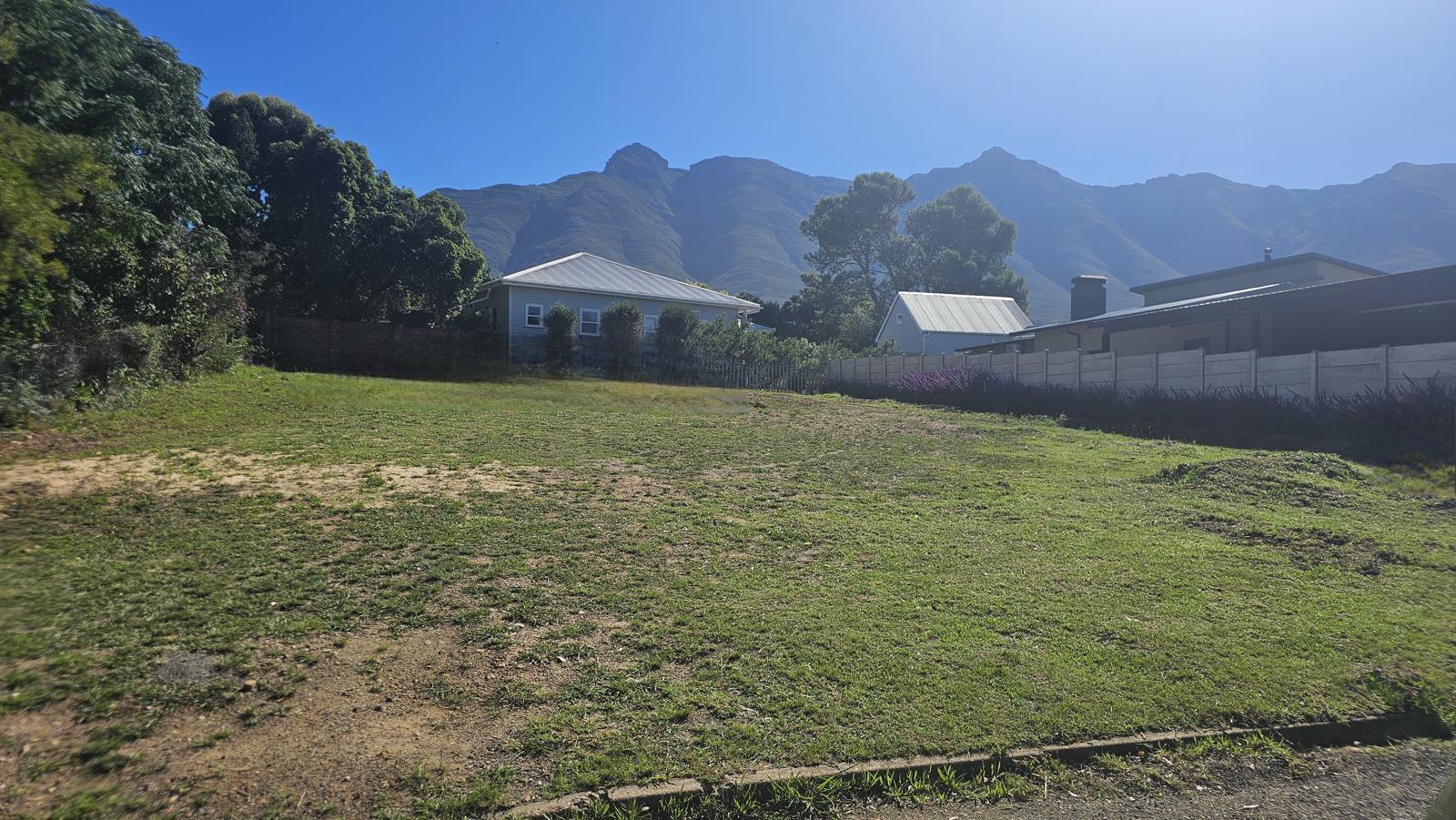 739 m² Land available in Swellendam
