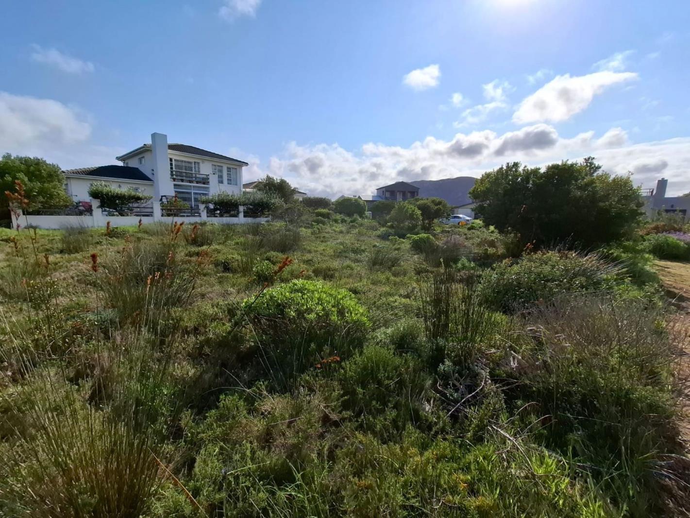 726 m² Land available in Van Dyks Bay