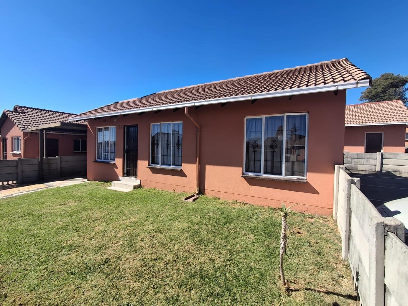 2 Bedroom Townhouse in Ormonde