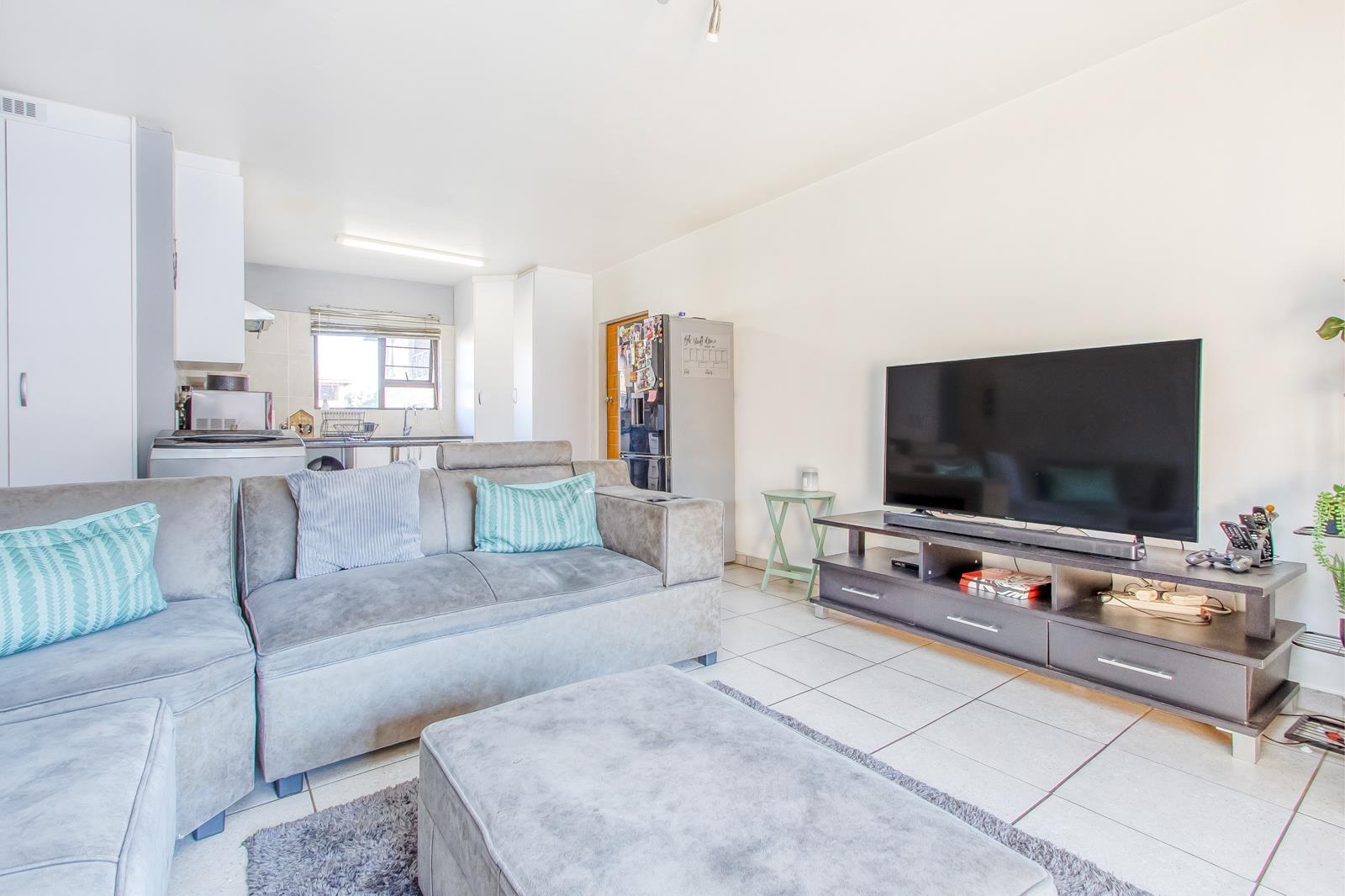 2 Bedroom Apartment in Honeydew