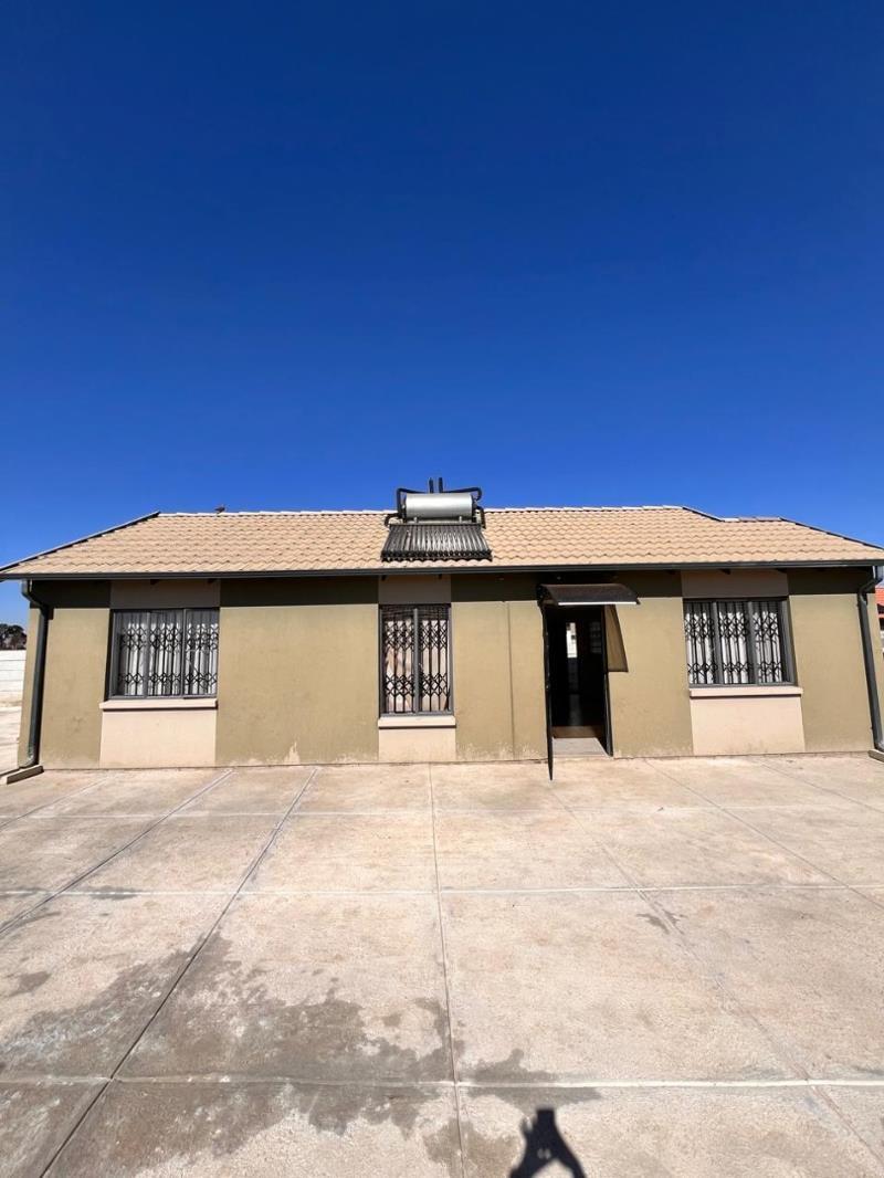 3 Bedroom House in Savanna City