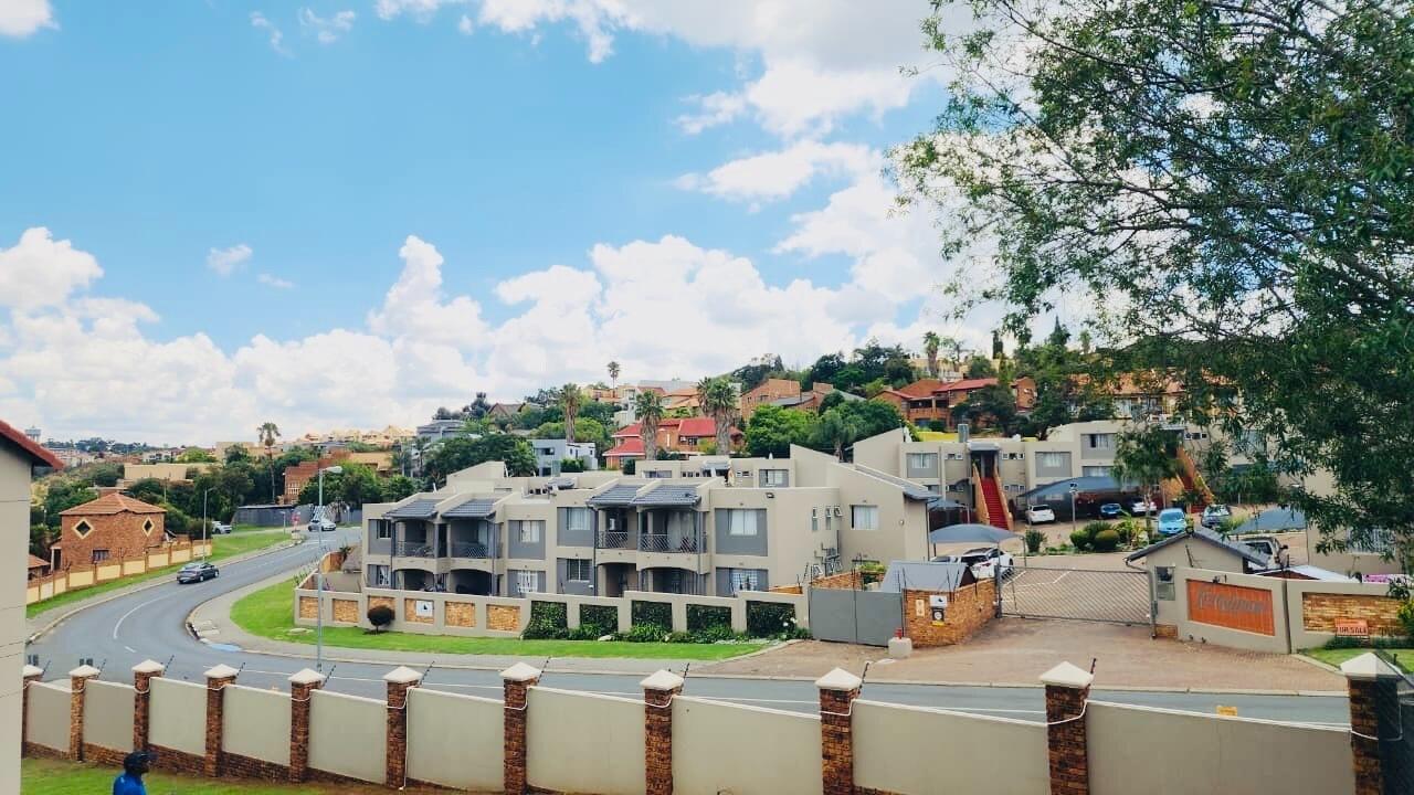 2 Bedroom Townhouse in Winchester Hills