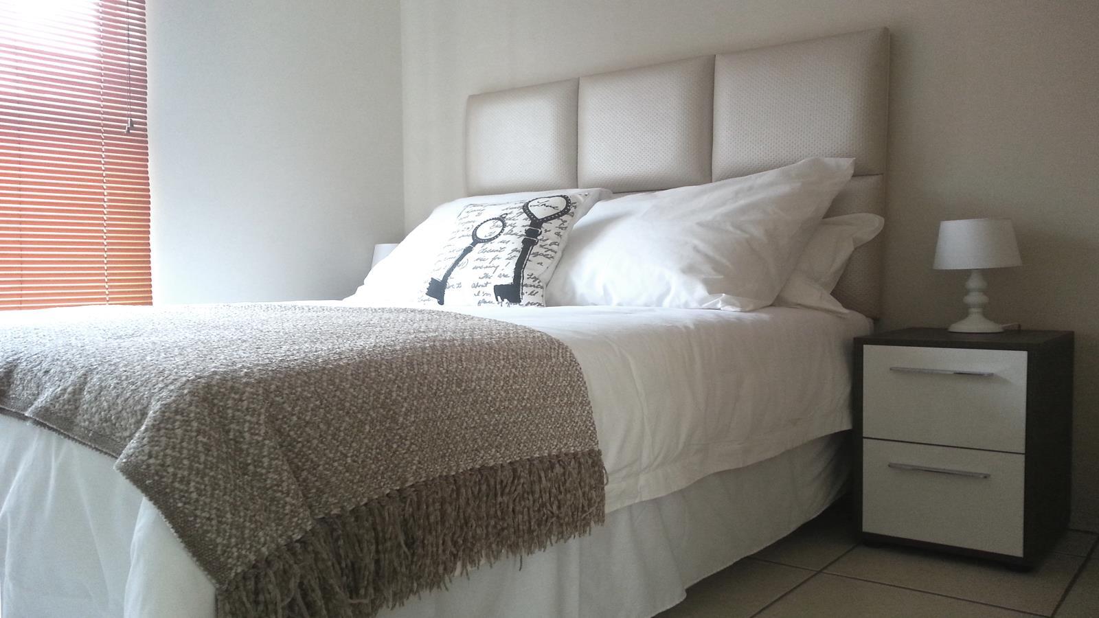 2 Bedroom Apartment in Lakefield
