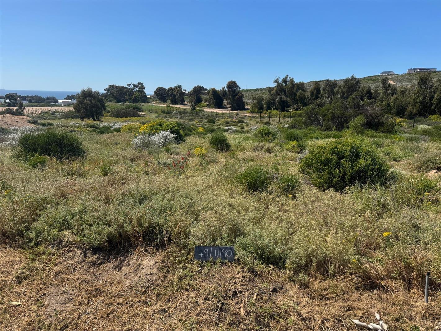 404 m² Land available in St Helena Views