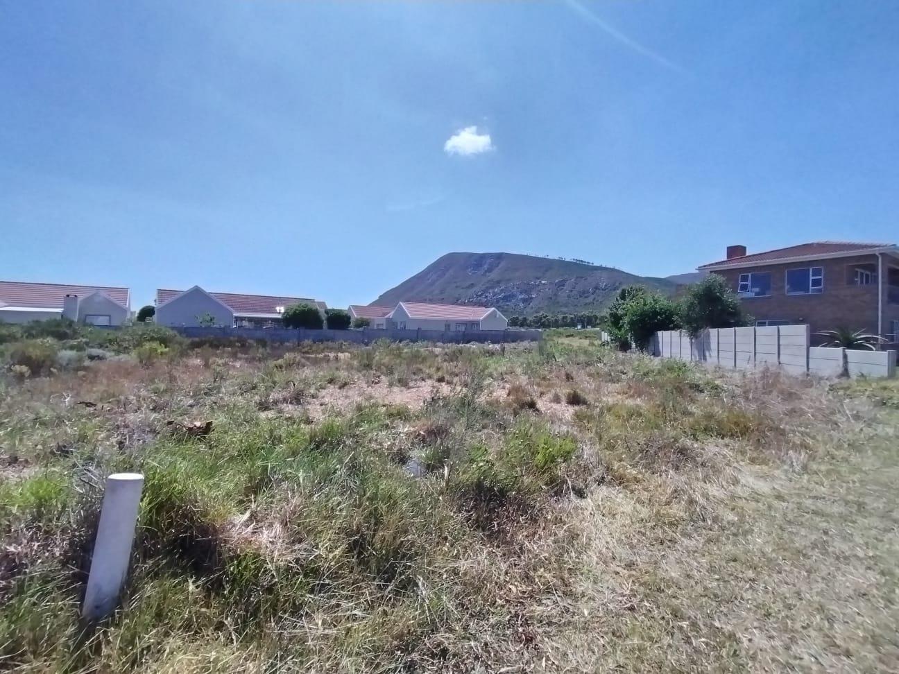 990 m² Land available in Franskraal