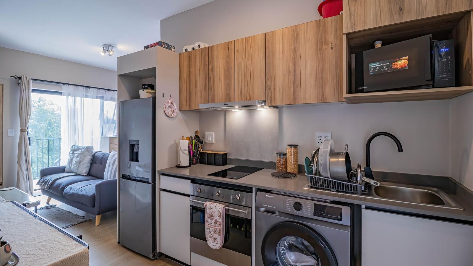1 Bedroom Apartment in Bryanston