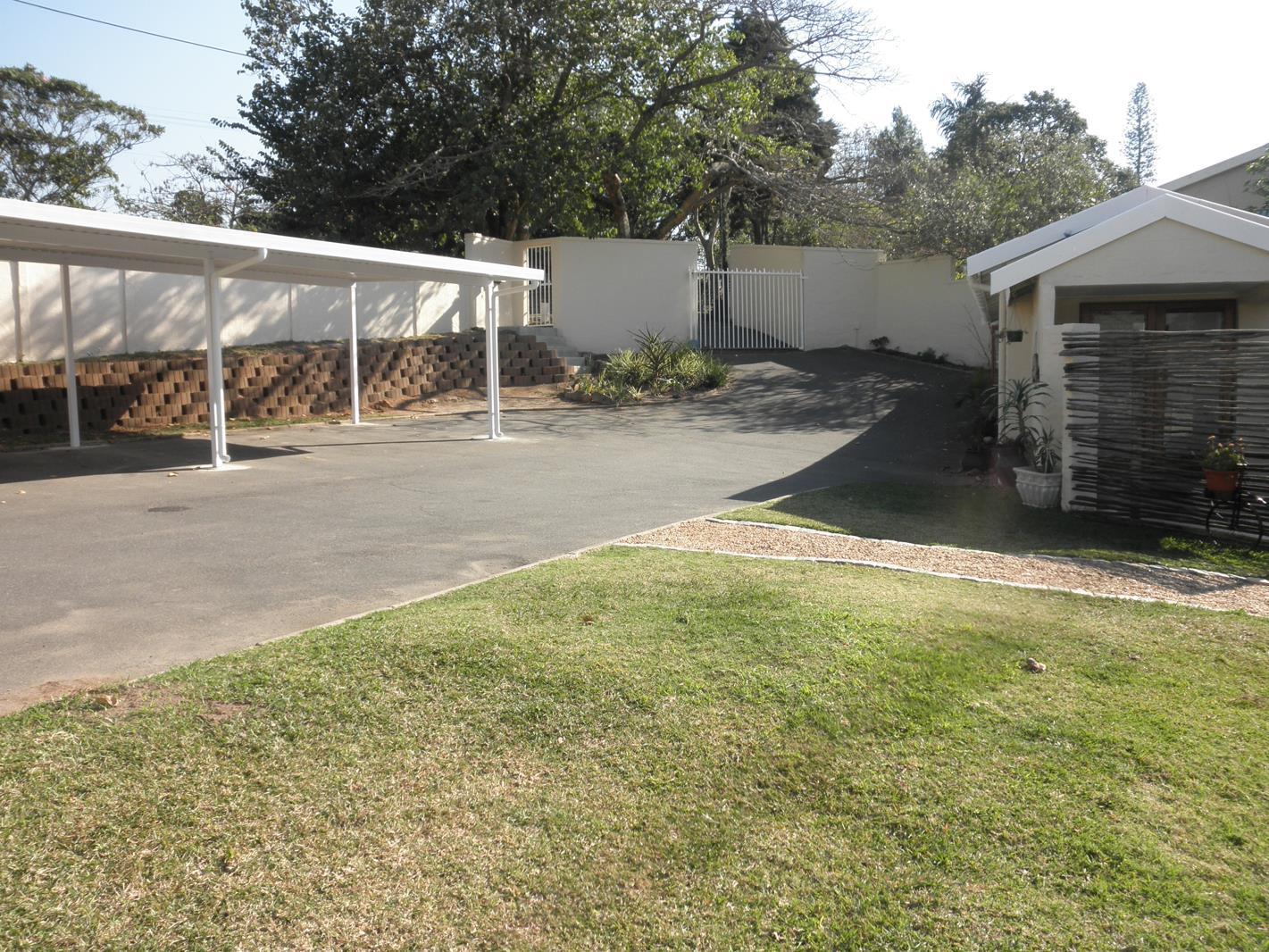 1 Bedroom Garden Cottage in Woodside
