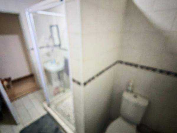 4 Bedroom House in Magalieskruin