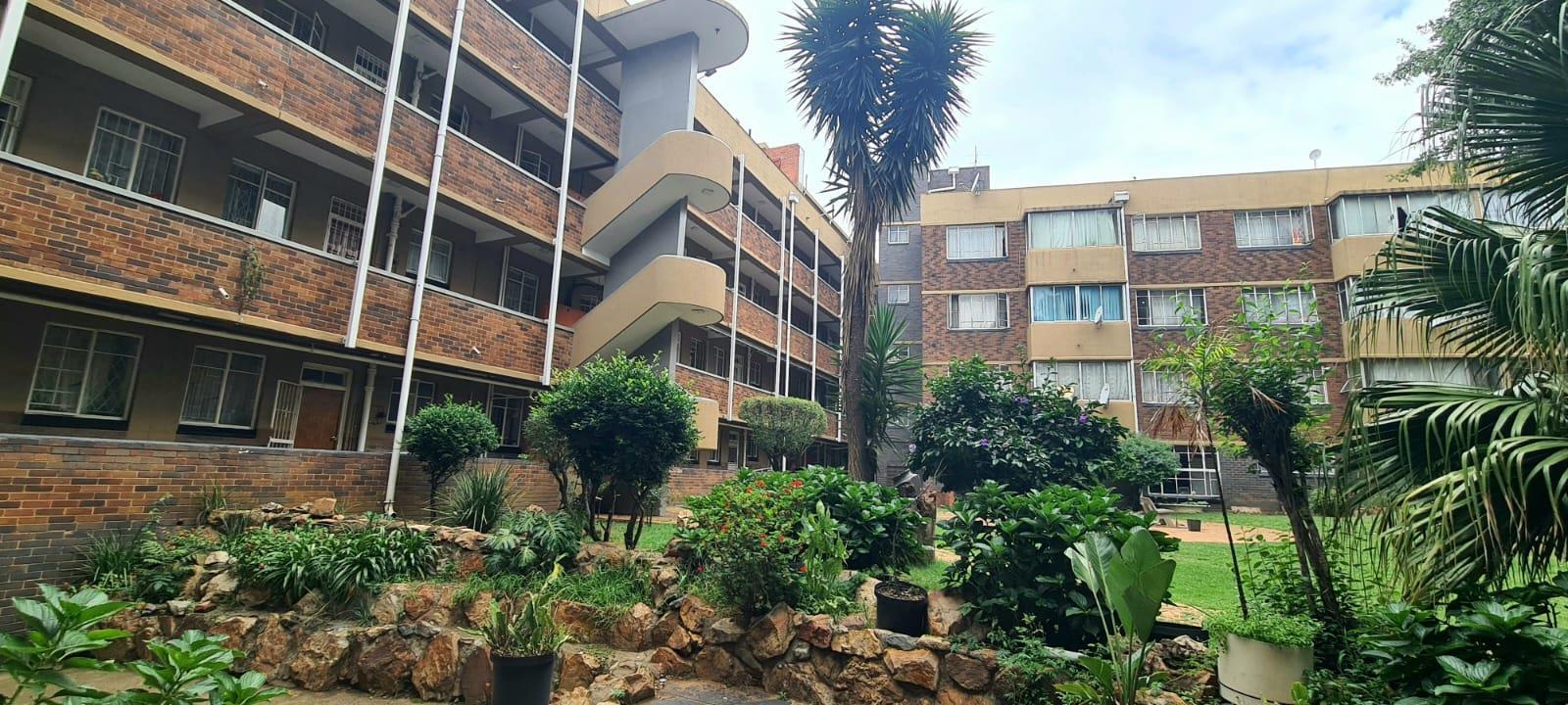 1 Bedroom Townhouse in West Turffontein