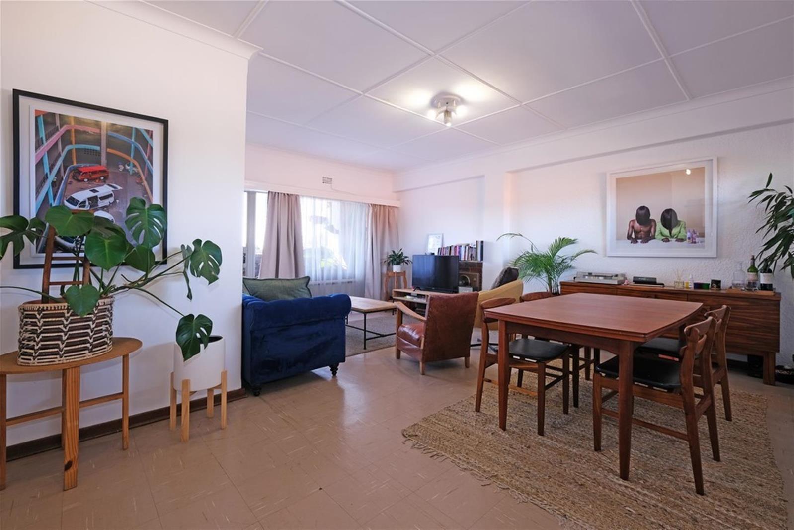 2 Bedroom Apartment in Linden