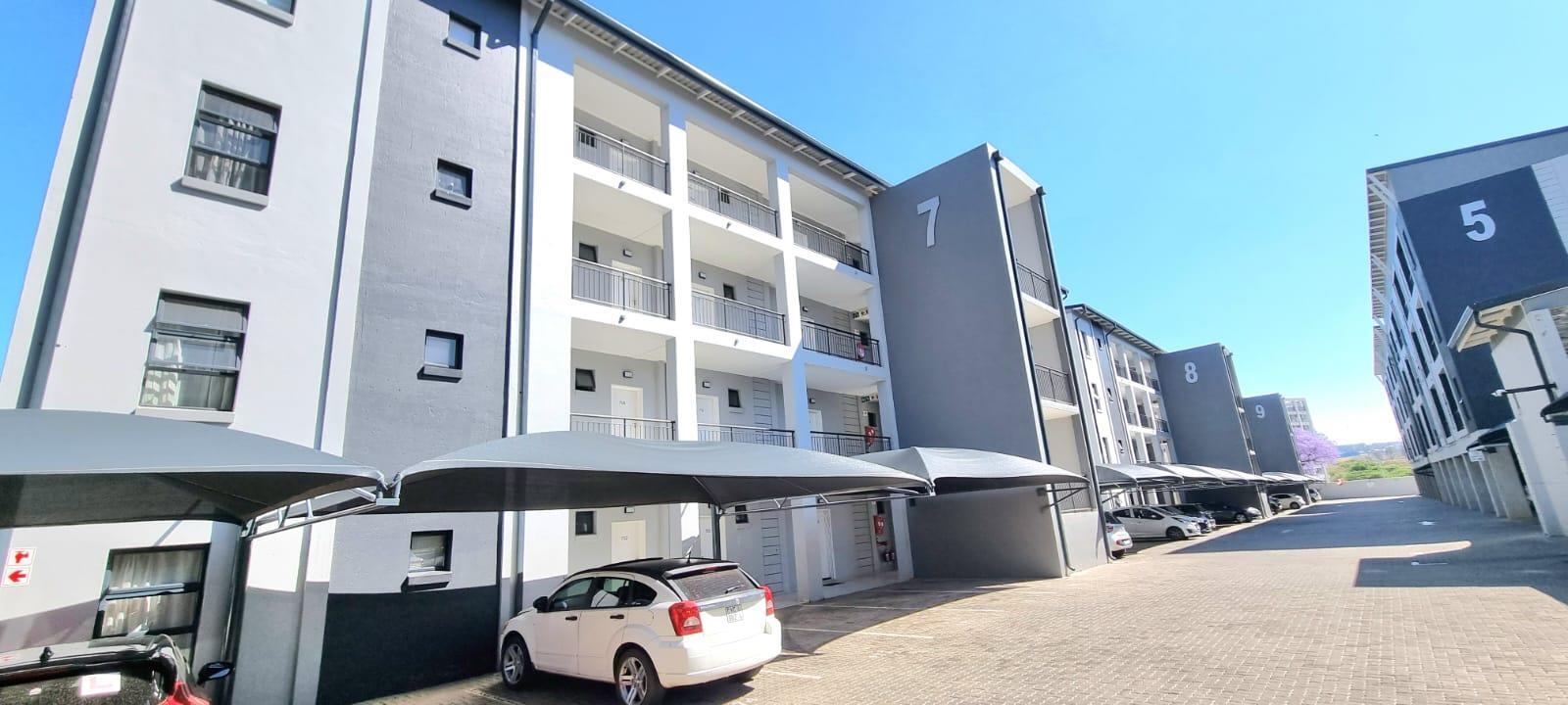 Studio Apartment in Halfway House