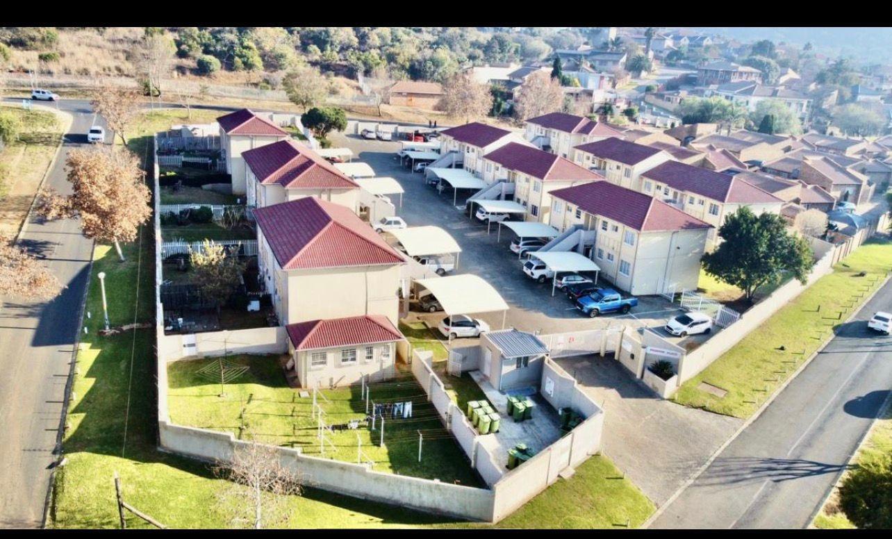 2 Bedroom Townhouse in Meyersdal