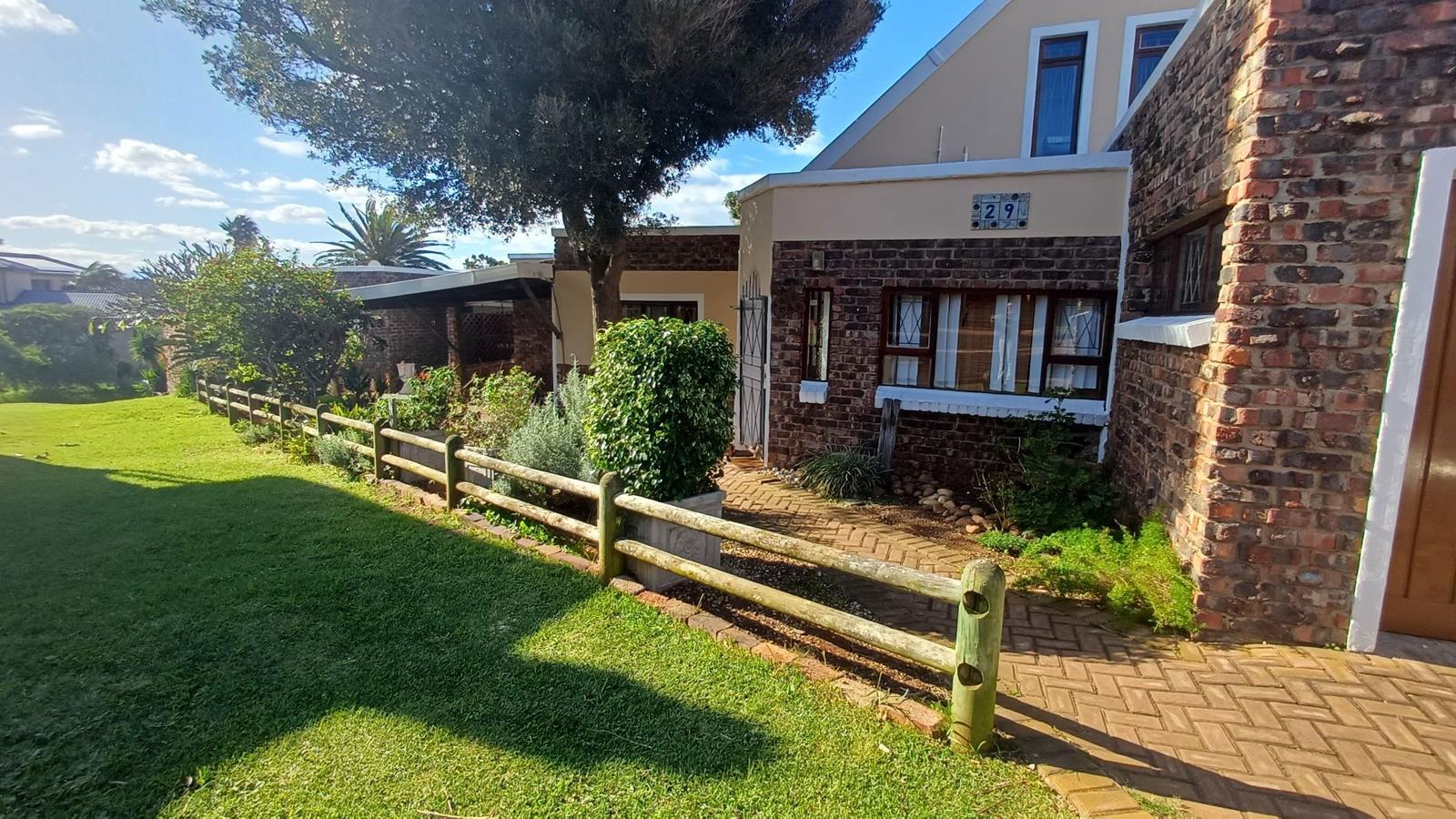 4 Bedroom House in Wavecrest