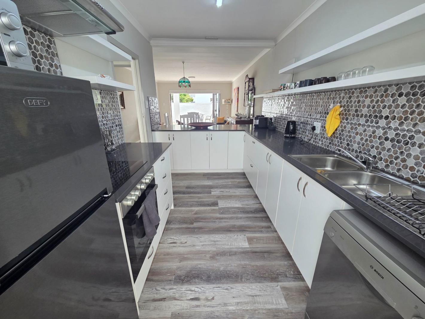 2 Bedroom House in Eastcliff