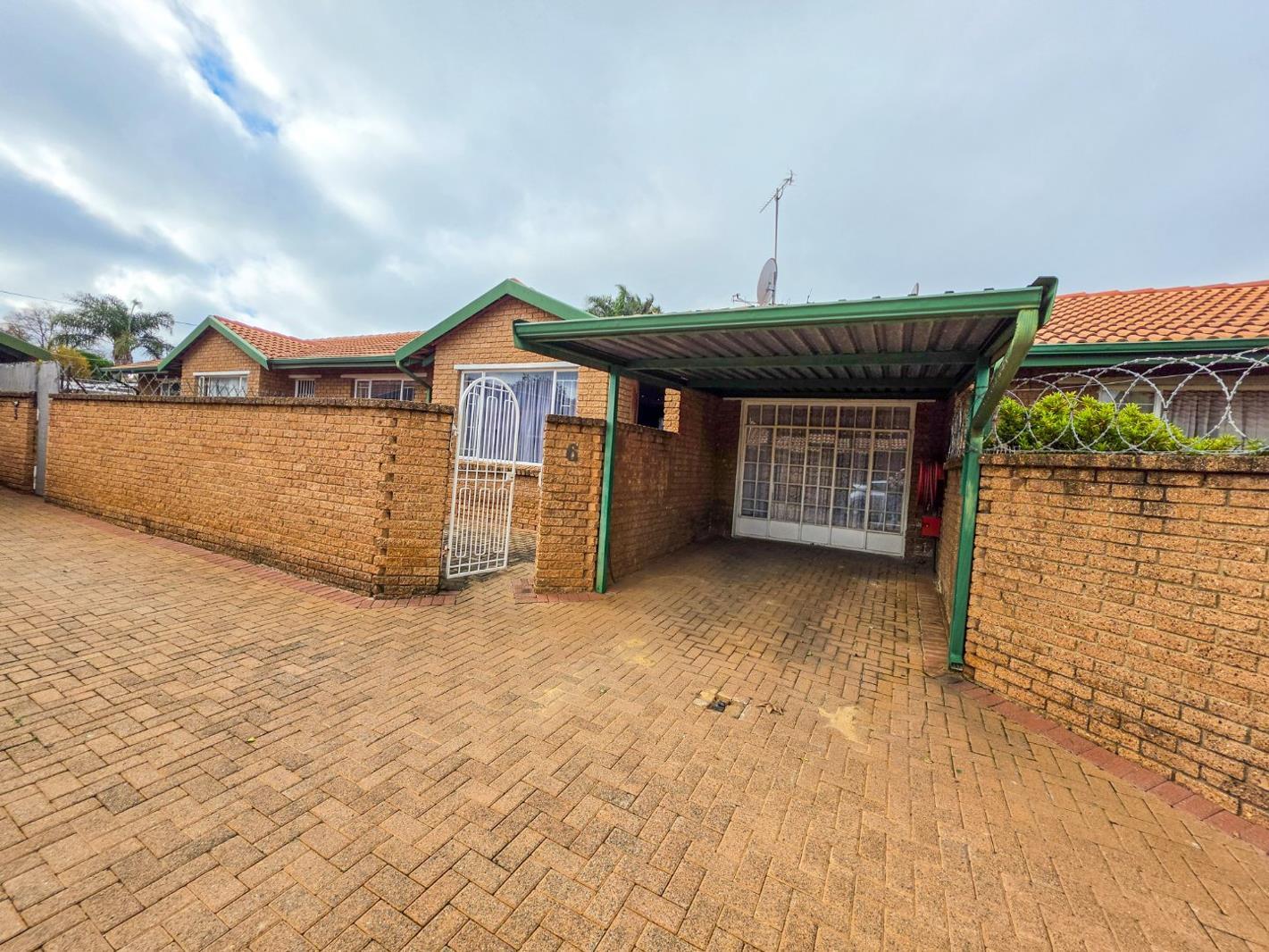 2 Bedroom Townhouse in Monument