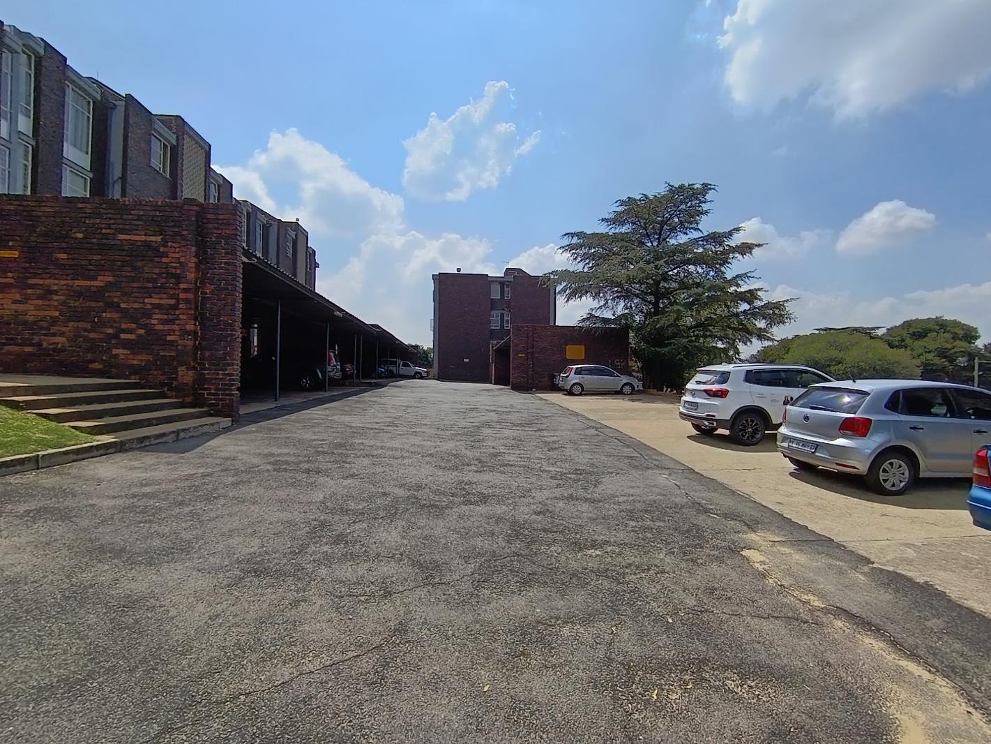1 Bedroom Apartment in Southcrest