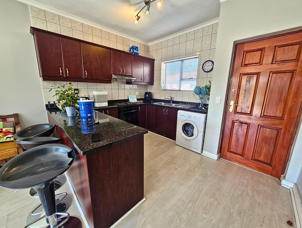2 Bedroom Apartment in Bellville Central
